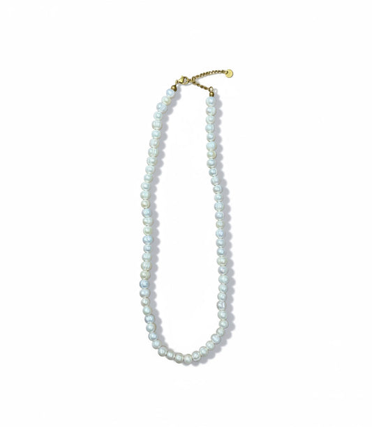 The pearl necklace